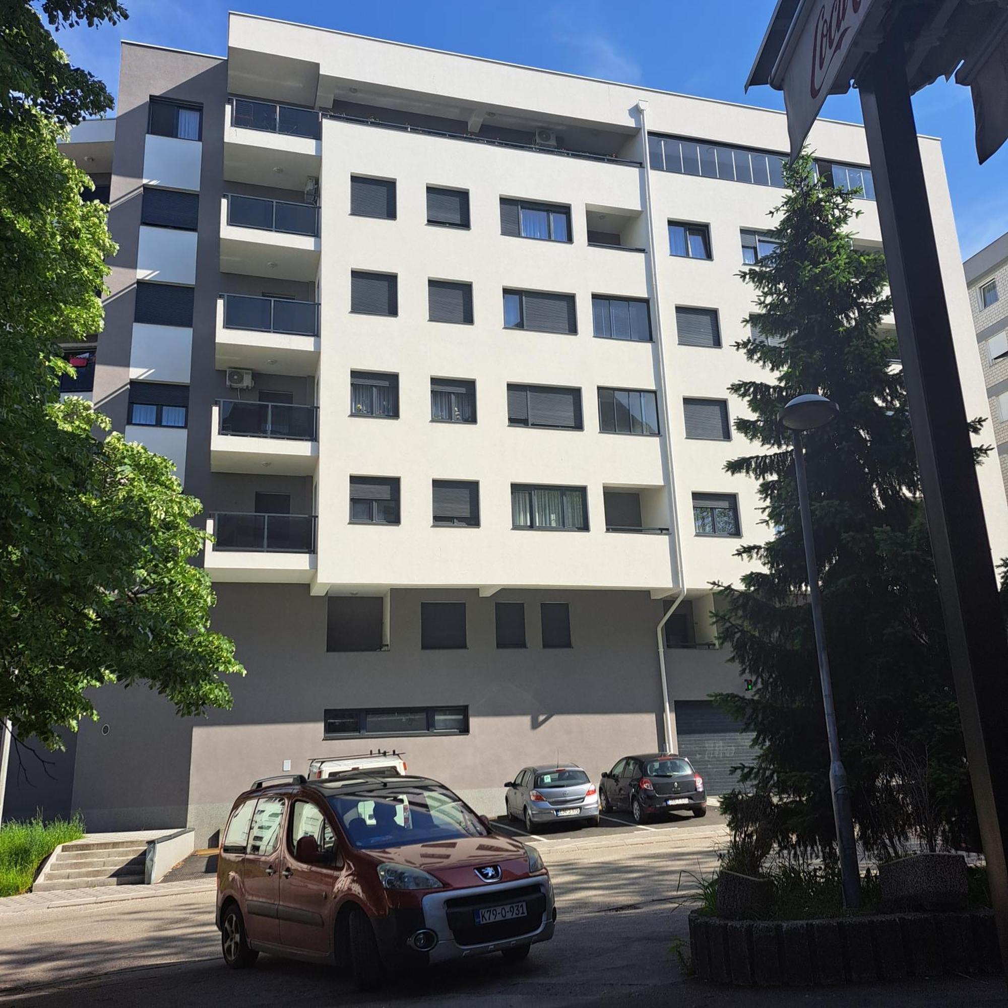 Apartman Luan بانيا لوكا المظهر الخارجي الصورة